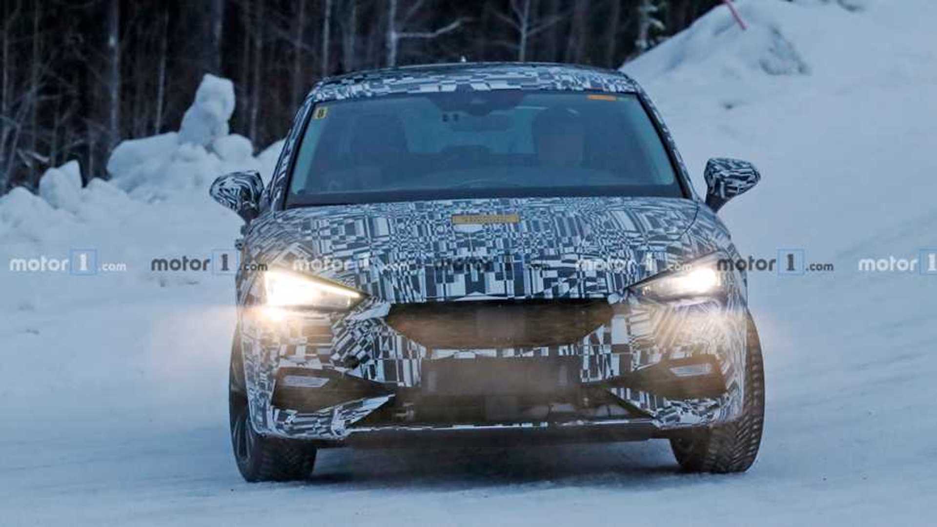 2020 Seat Leon Plug-In Hybrid Erlkönig