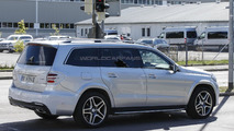 2016 Mercedes-Benz GLS spy photo