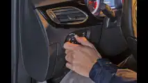 Opel Astra, il test dei fari intelligenti