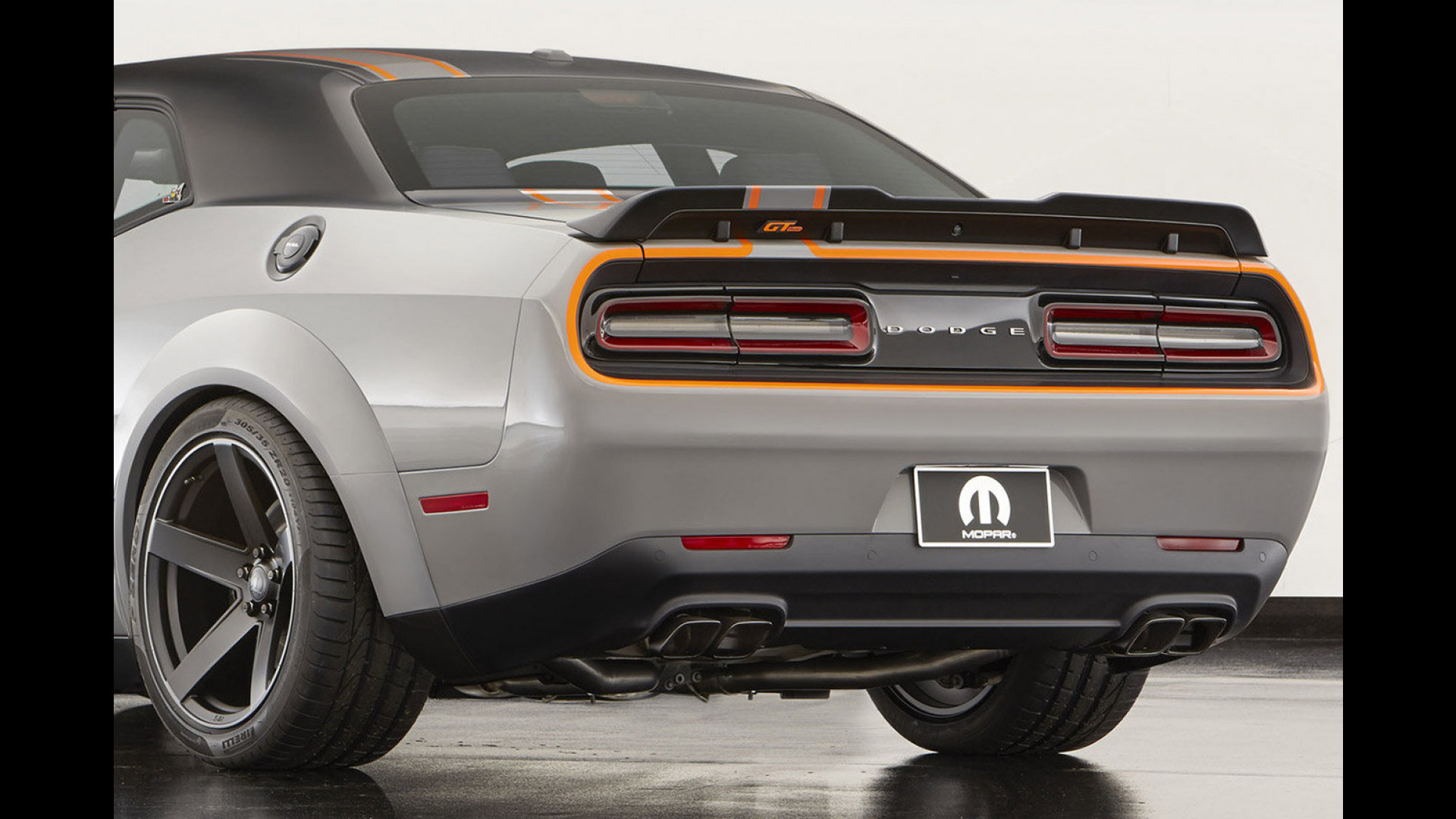 Dodge Challenger GT AWD Concept, 4x4 a sorpresa [VIDEO]