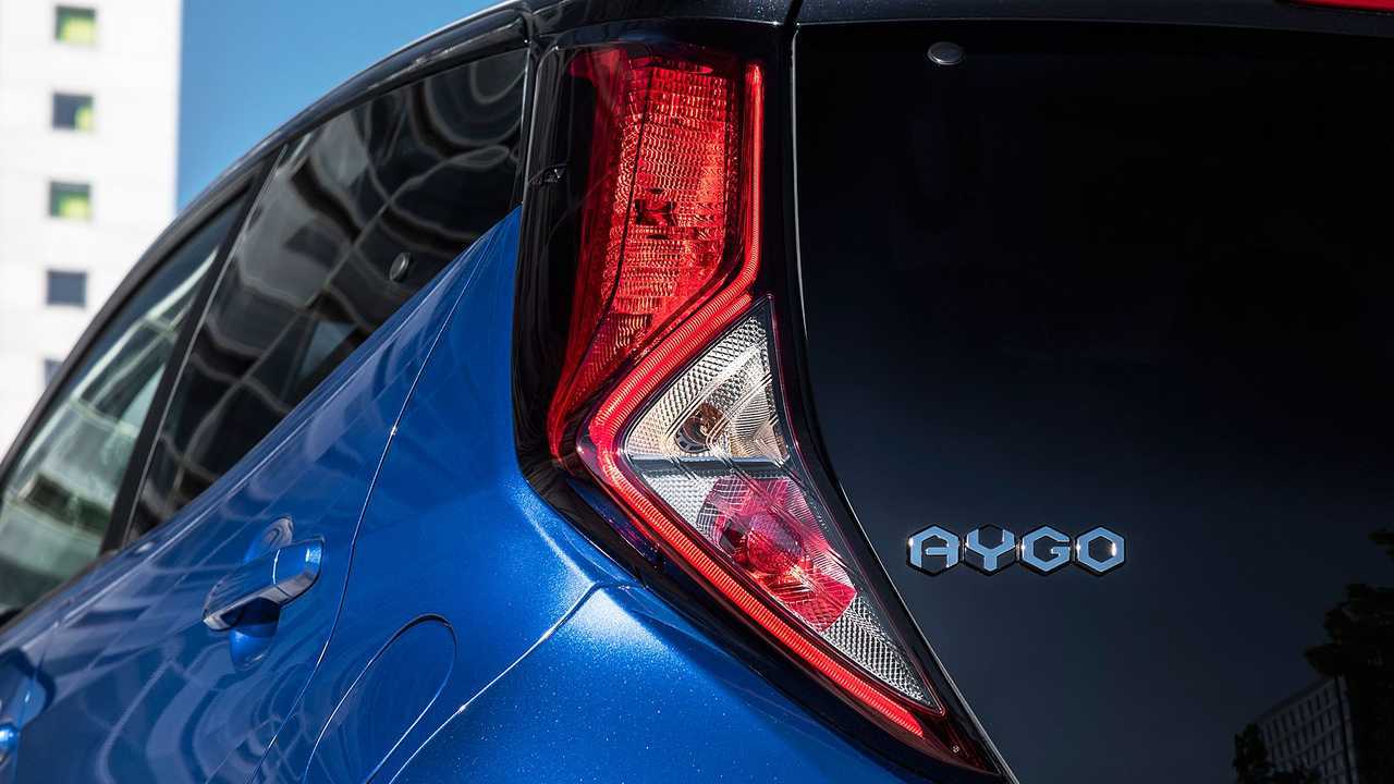 Toyota Aygo vs Aygo X Prologue