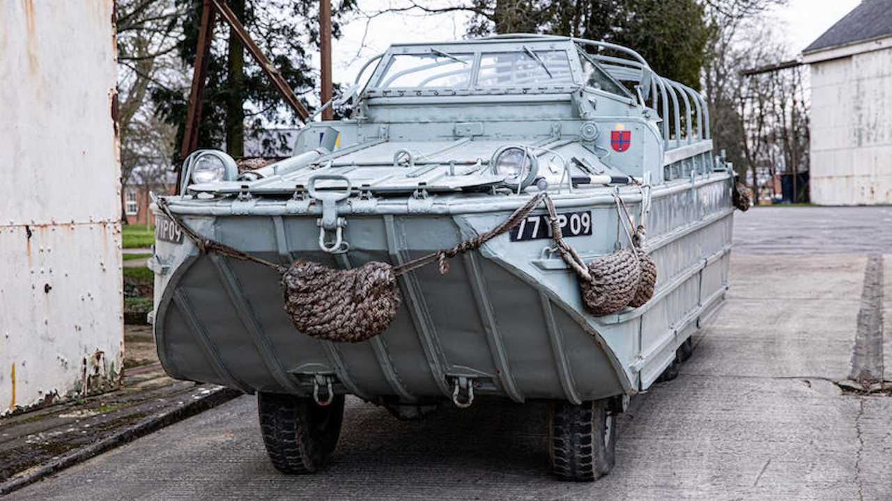 GMC DUKW anfibio a subasta en Bonhams