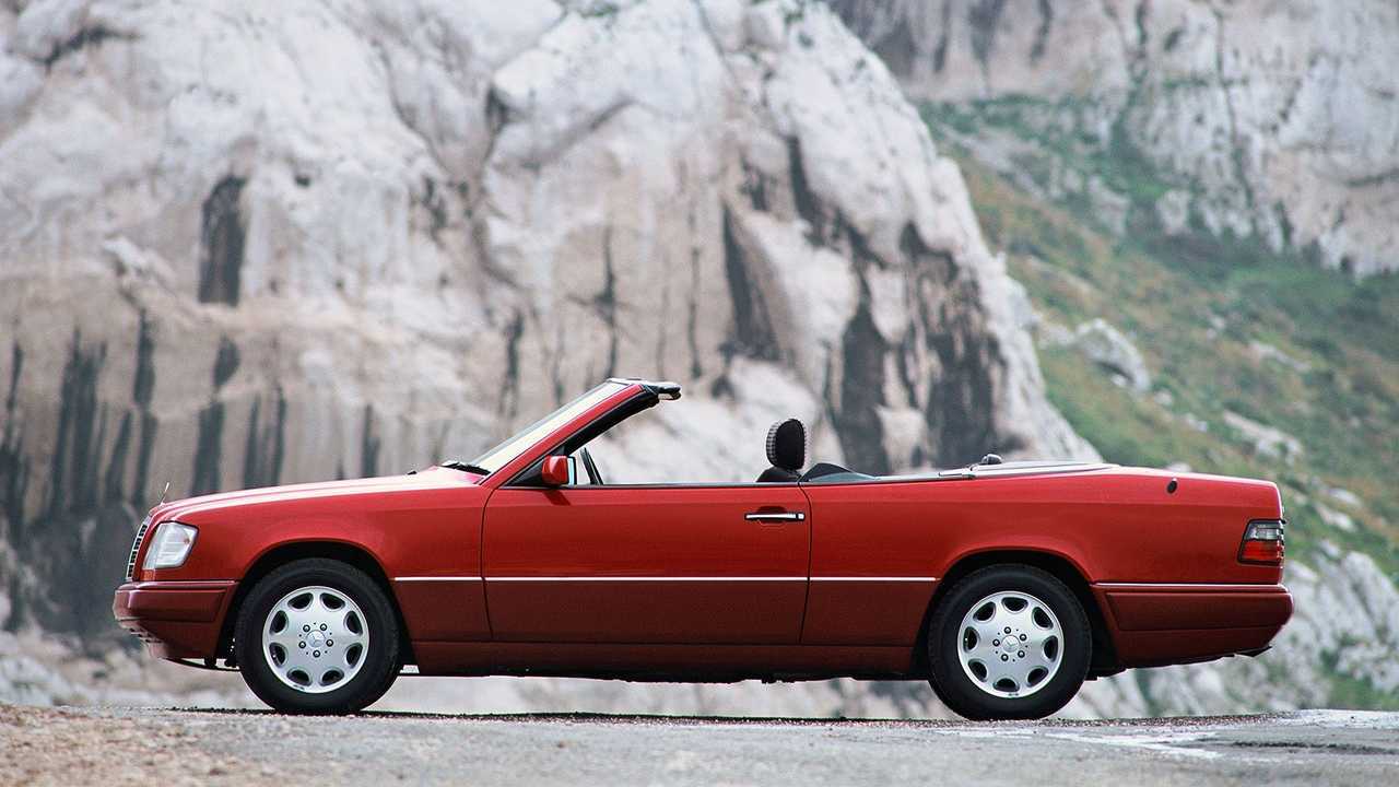 Mercedes-Benz Cabriolets der Baureihe 124 haben 1991 Premiere