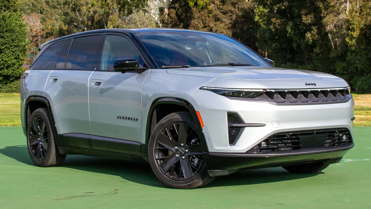 Jeep Wagoneer S Launch Edition