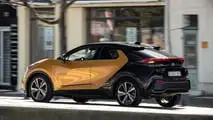 Toyota C-HR Plug-in Hybrid (2024)