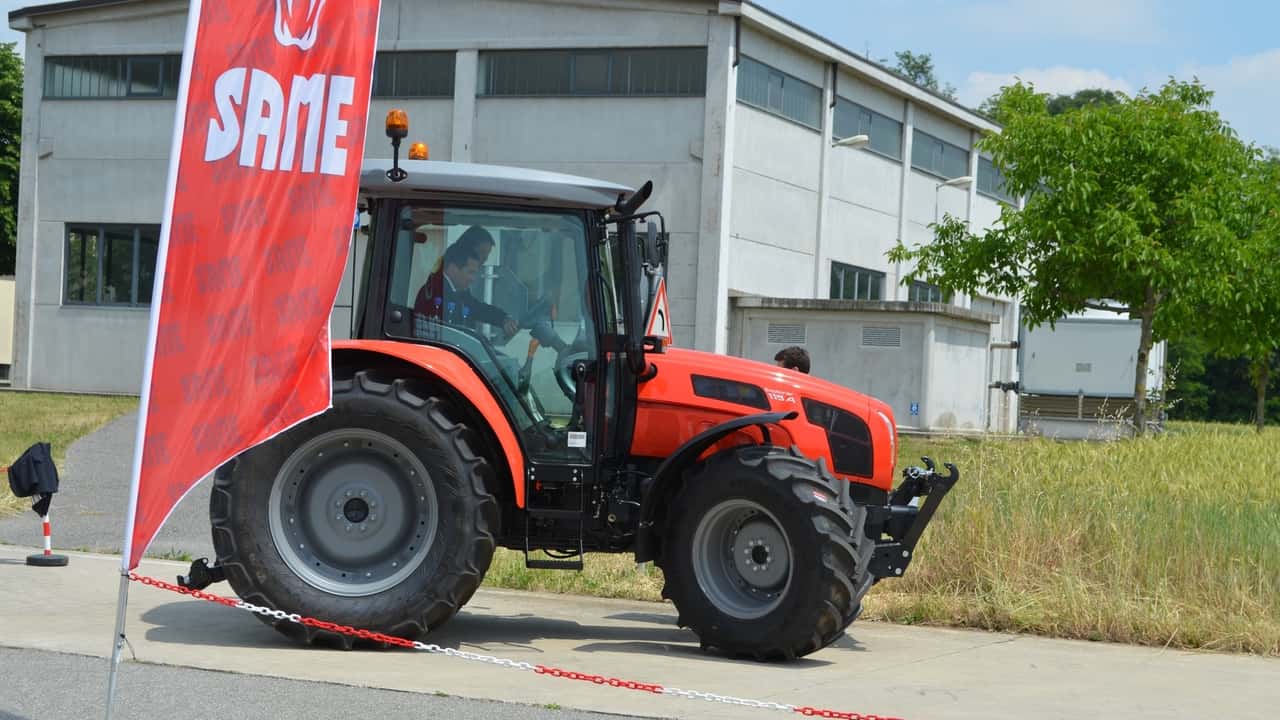 Same trattori: sospensione produzione