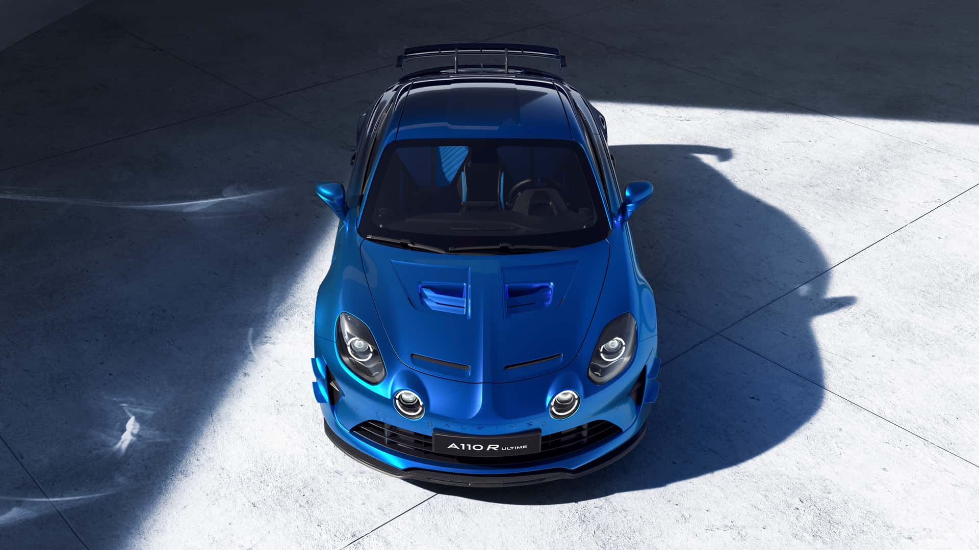 https://cdn.motor1.com/images/mgl/bg1nvr/s1/alpine-a110-r-ultime.jpg