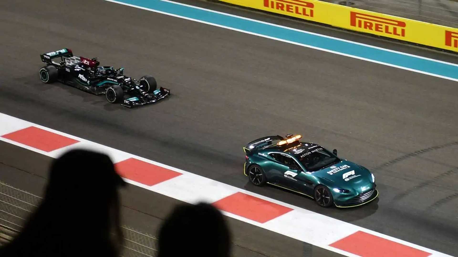 FIA makes rule tweak to streamline F1 safety car restart process