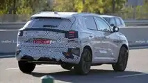 Renault Austral, il prototipo ripreso in Spagna