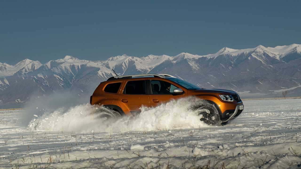 Renault Duster в снегу