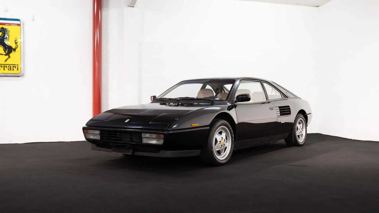 1989 Ferrari Mondial T Coupé