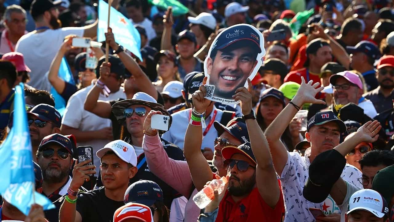 fans-of-sergio-perez-red-bull-