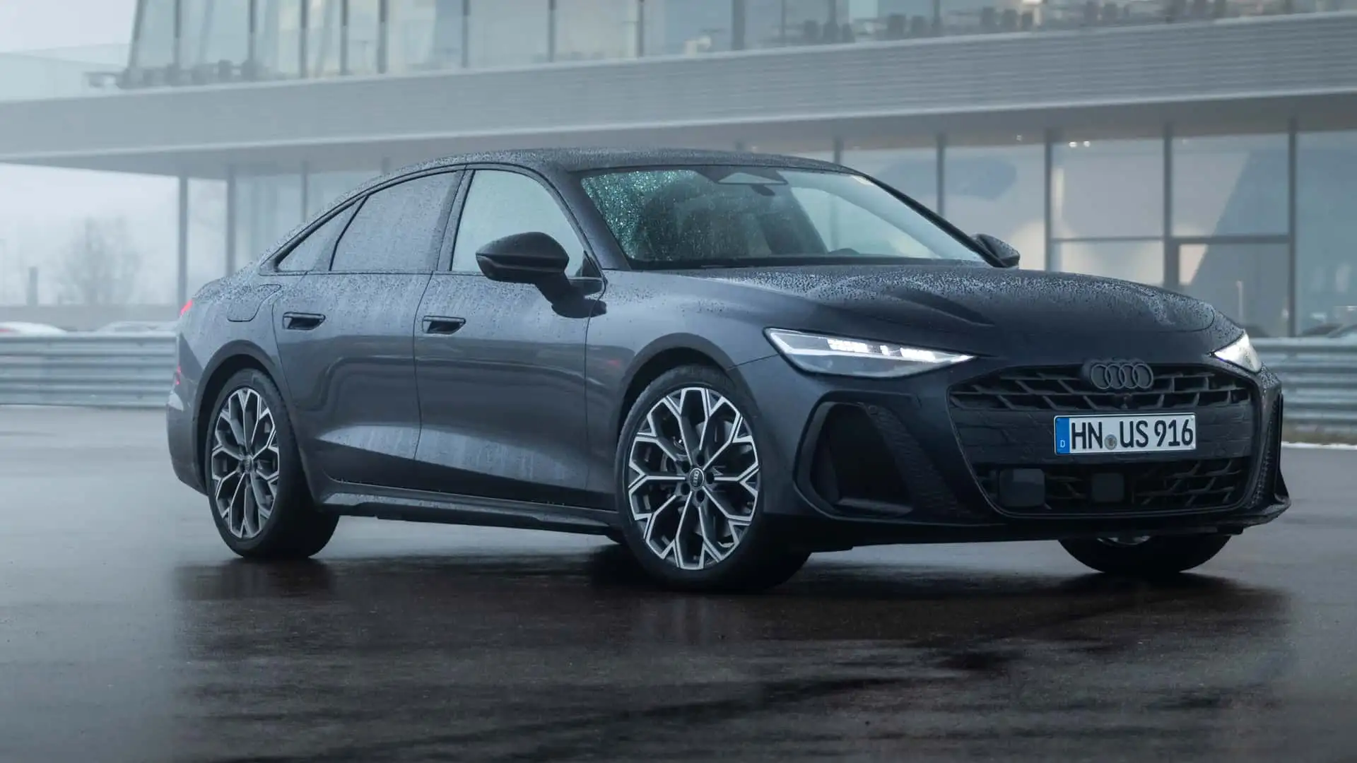 https://cdn.motor1.com/images/mgl/bgGLe3/s1/audi-v6-tdi-ea897evo4-engine.webp
