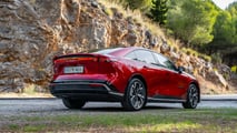 Mazda 6e, la prova su strada in Spagna