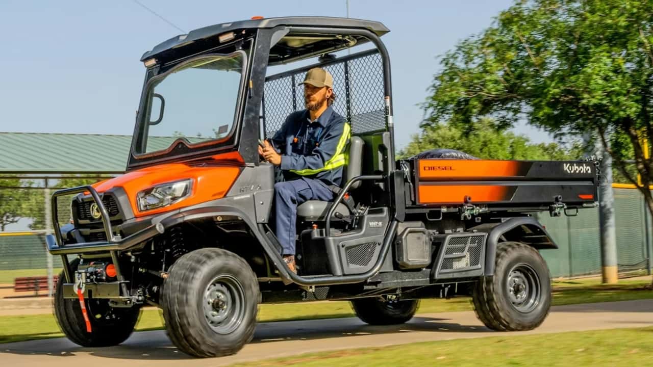 image from Japanese Manufacturer Kubota Just Made Its Workhorse UTV Even More Useful