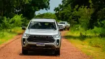 Nova Ram Dakota em ação