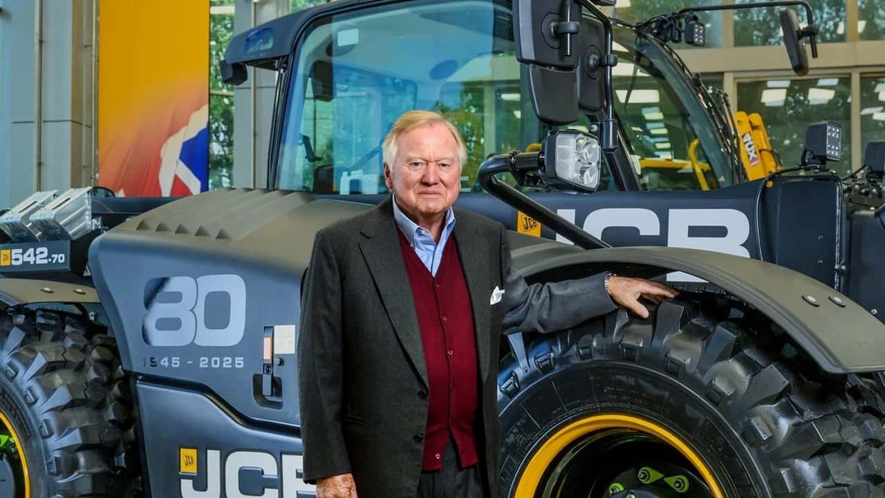 JCB investe 100 milioni per il suo 80° anniversario