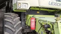 Incendio mietitrebbia in campo di grano: tutte le cause da conoscere