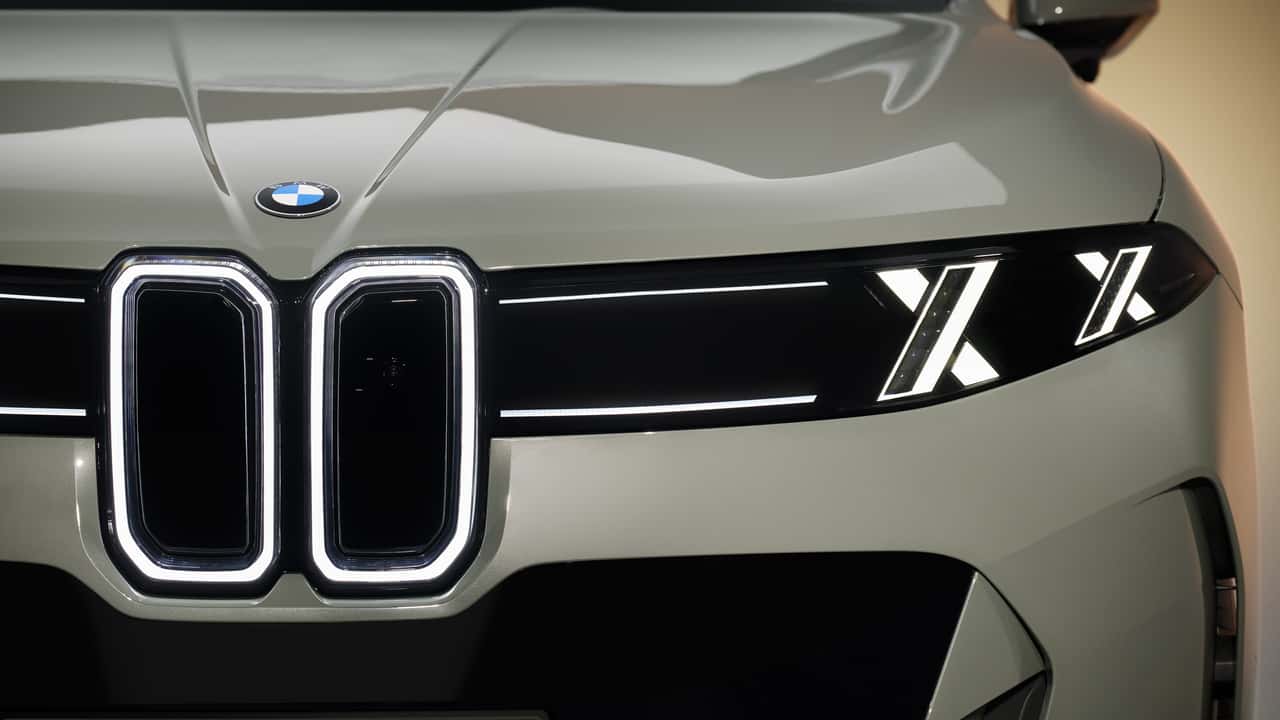 BMW iX5 60 xDrive (2026)