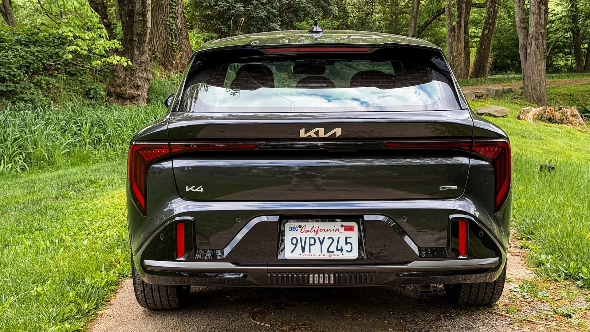https://cdn.motor1.com/images/mgl/bgPjBM/s1/2026-kia-k4-hatchback-review.jpg