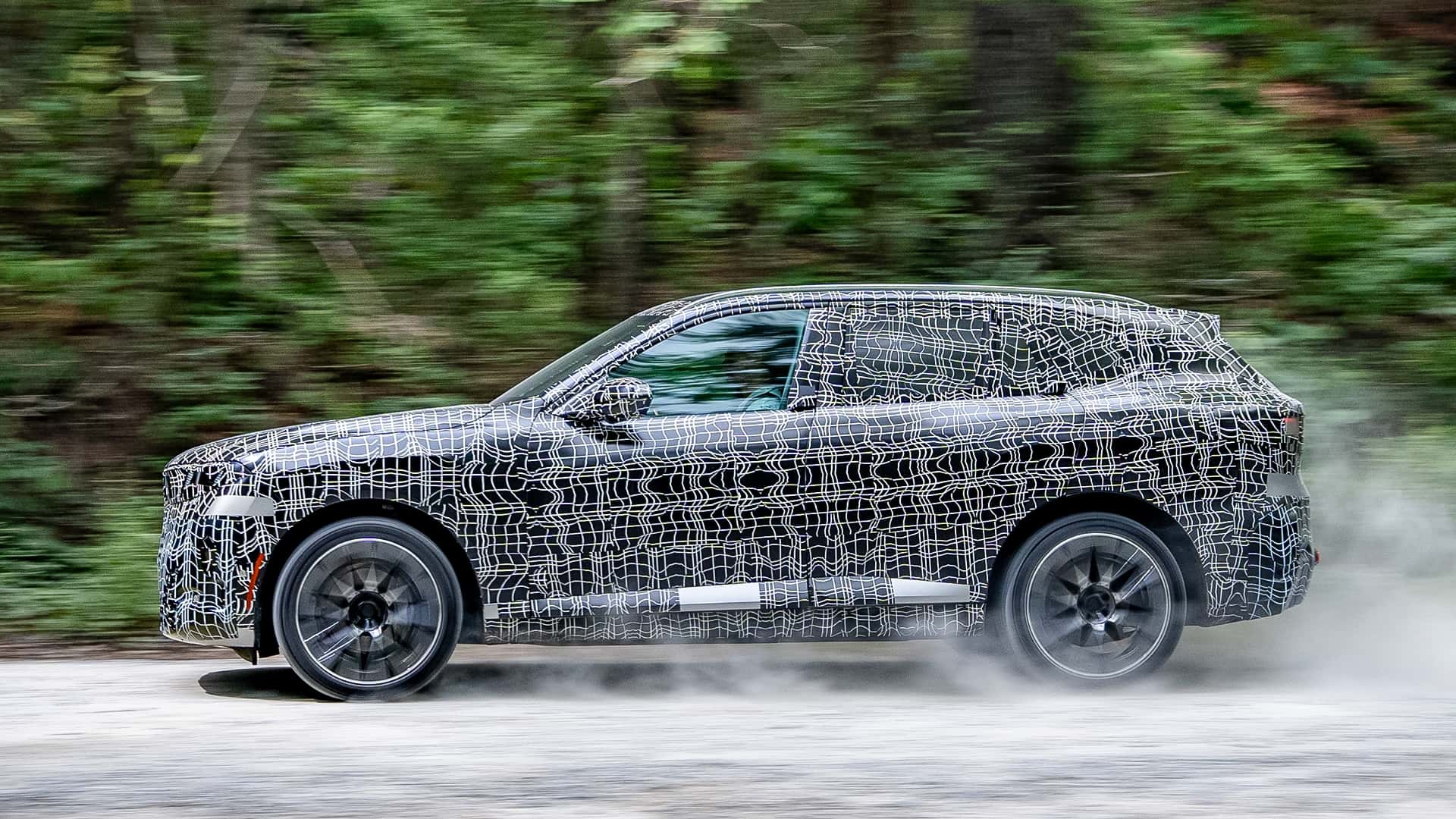 دستگیره های درب مخفی جدید BMW X5 در دید ساده دستگیره های درب مخفی جدید BMW X5 در دید ساده