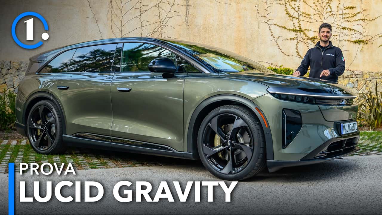 Lucid Gravity, la prova della prima "supercar a sette posti"