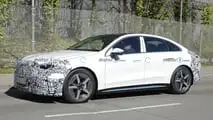 Mercedes C-Klasse EQ (2026) Erlkönig