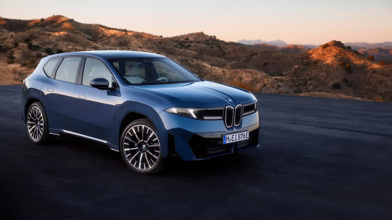 BMW iX3