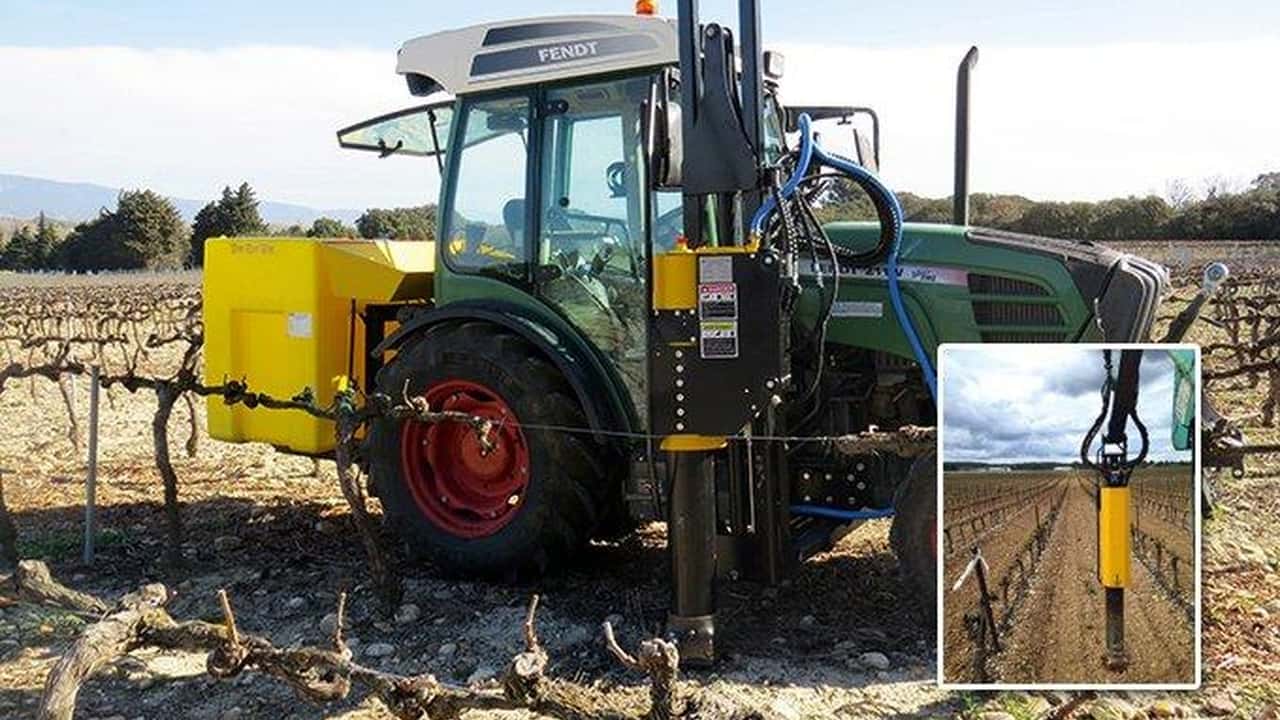 Organizzazione del cantiere per reimpianto di vite tardivo con corretta sequenza di lavorazioni, scelta delle trattrici, gestione irrigua e manutenzione 