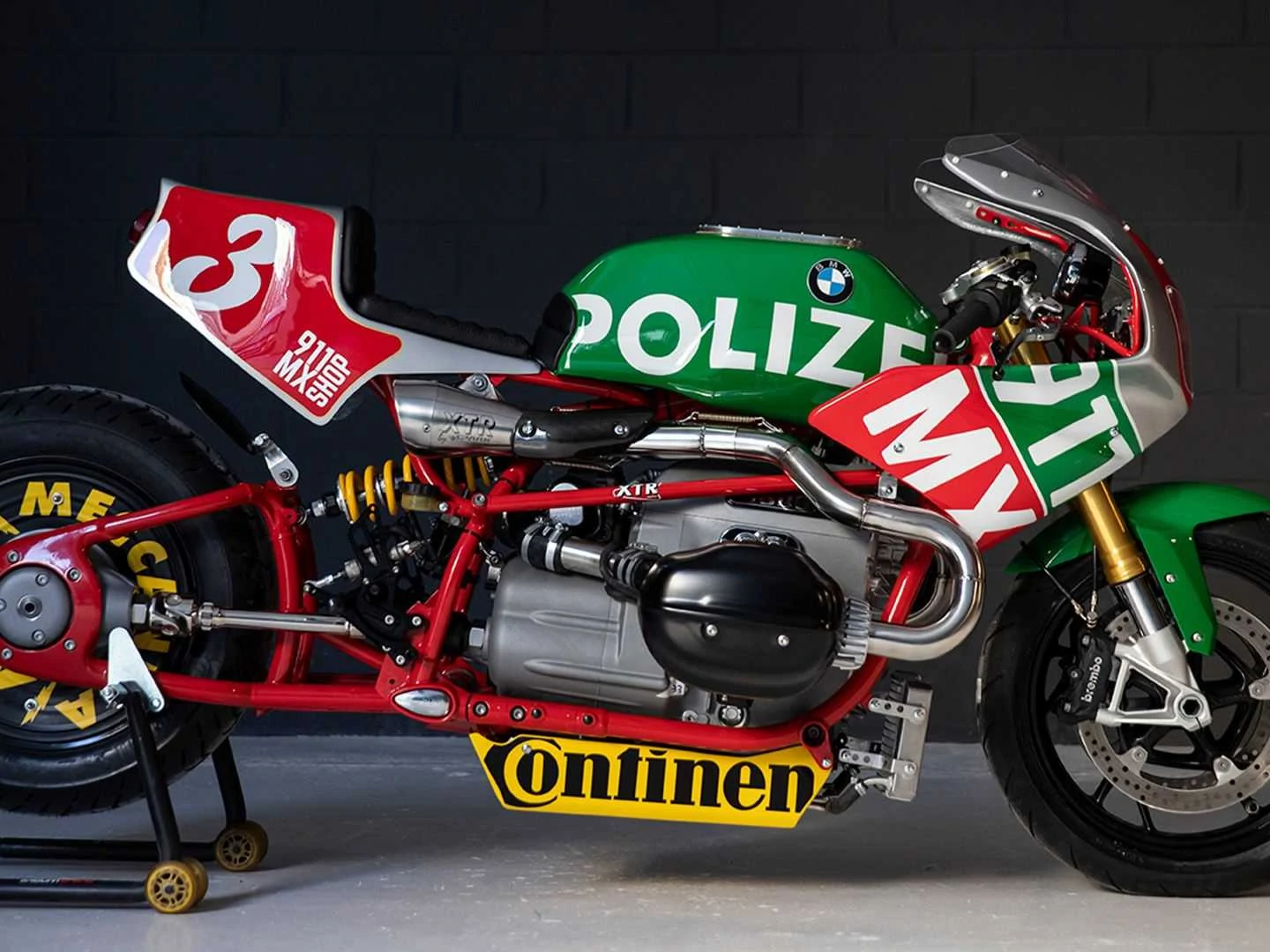 BMW R 18 Goes Café Racer Courtesy Of XTR Pepo And MX911