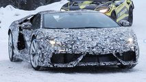 new-lamborghini-aventador-successor-spy-photos (2)