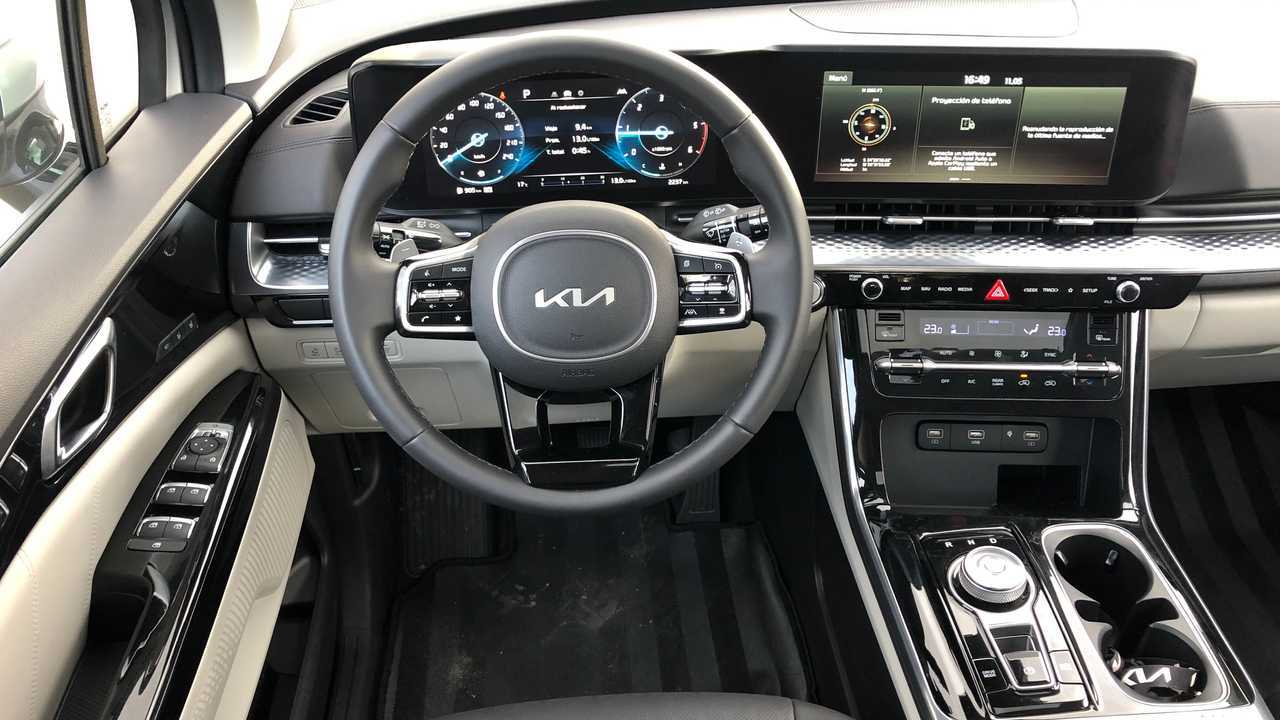 GARAGE-MOTOR1-KIA-CARNIVAL-3