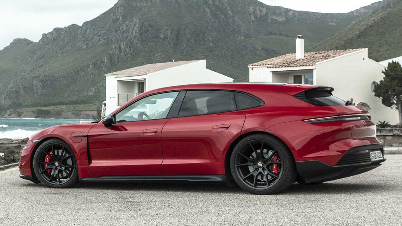 Porsche Taycan GTS Sport Turismo