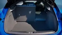 Alpine A390, interior y maletero