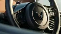 VinFast VF8