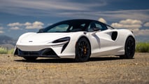 2023 McLaren Artura