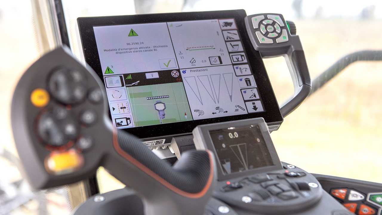 Fendt IDEAL 8T: perchè comprarla