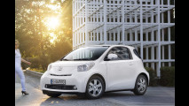 Toyota iQ