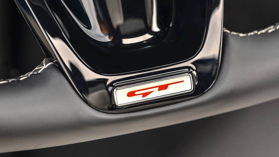 2018 Kia Stinger GT: İlk Sürüş