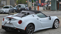 Alfa Romeo 4C Spider spy photo