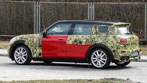 2016 MINI Clubman spy photo