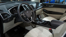 Ford Edge (Euro-spec) live in Paris