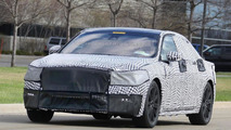 2017 Lincoln Continental spy photo