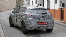 2019 Renault Captur Bol Kamuflajlı Casus Fotoğrafları