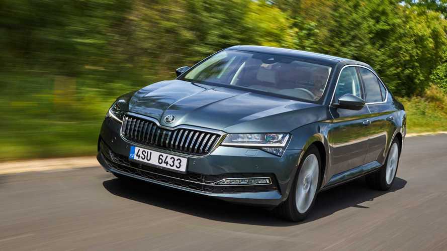 Skoda Superb erhält neuen 2.0 TDI mit 122 PS und mehr Ausstattungsvielfalt