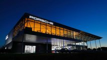 Porsche Experience Center Tokyo