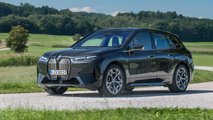 BMW iX xDrive50, la prova