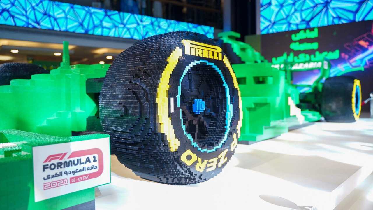 L'auto Lego di Formula 1 più grande del mondo