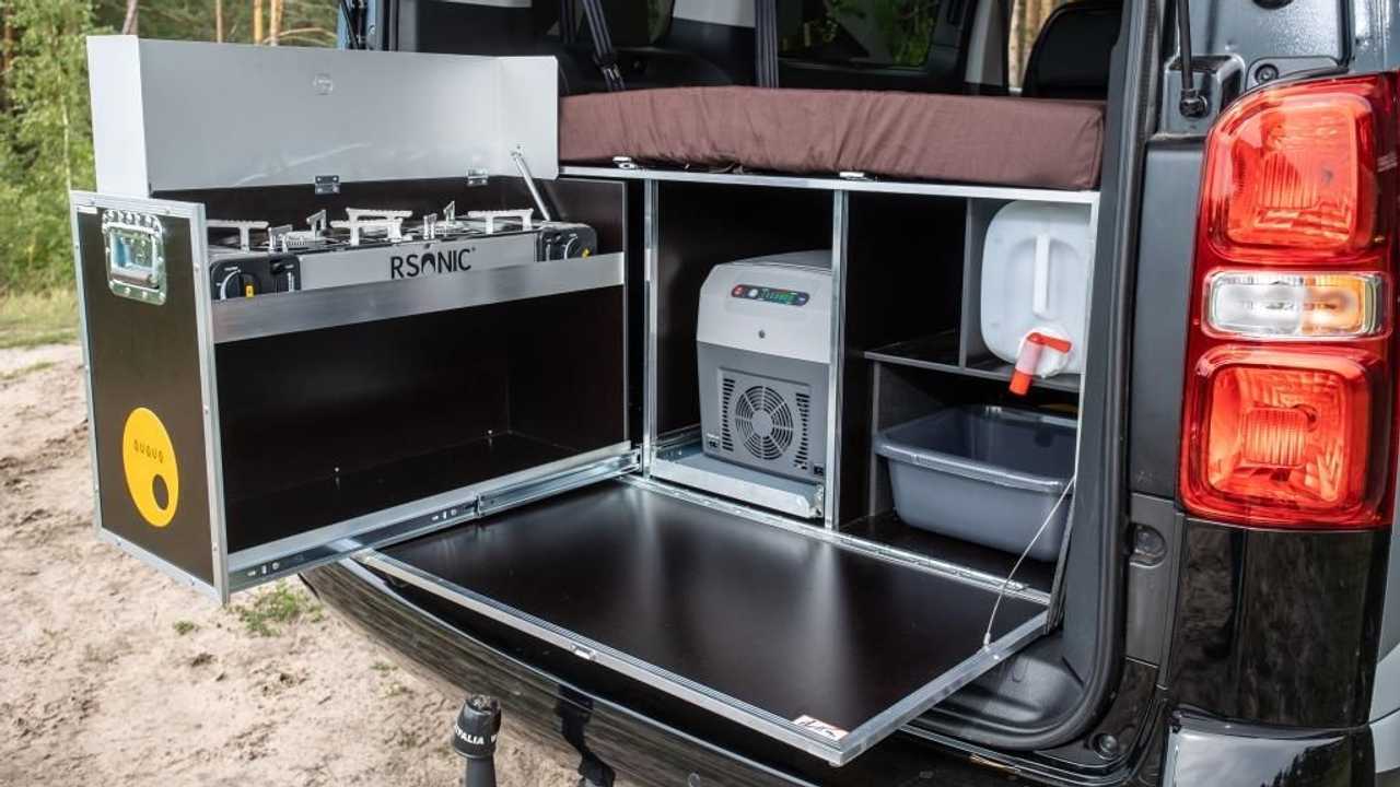 Спецверсия Peugeot Traveller для путешествий