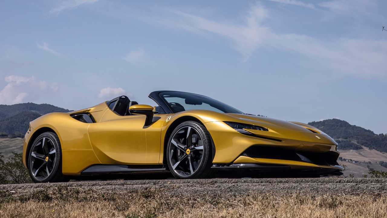 Ferrari SF90 Spider